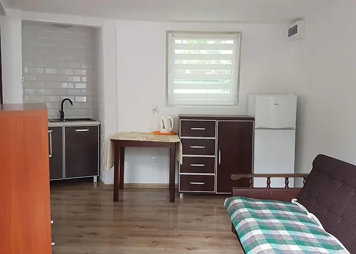 Dom Goscinny Maly Dworek 酒店